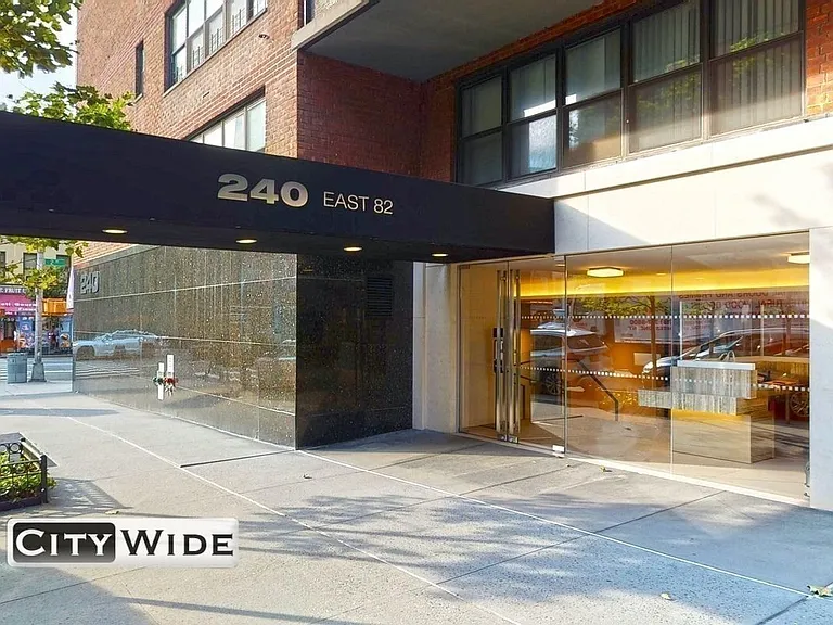 240 E 82nd St #18B — Photo 7