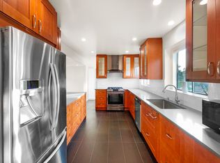 7436 W 82nd St, Los Angeles, CA 90045