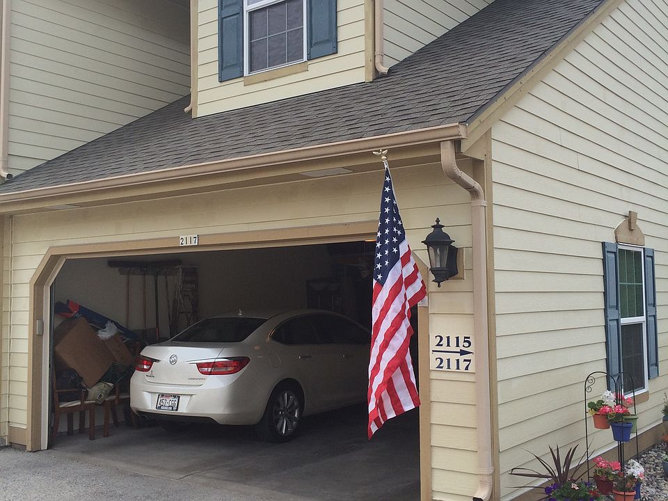 1st image of 2117 W Vista Bella Dr #202