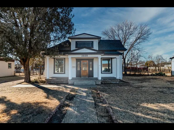 2608 8th Ave, Canyon, TX 79015