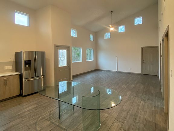 3rd image of 134 Ohana Ct