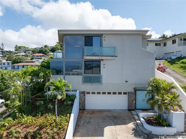 3670 Lilinoe Pl, Honolulu, HI 96816