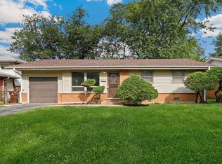 3408 Woodworth Pl, Hazel Crest, IL 60429