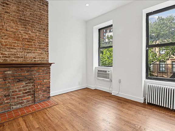 5th image of 164 E 82nd St APT 5C