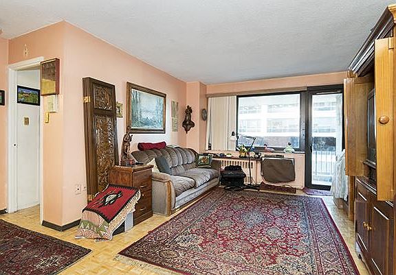 2nd image of 333 Pearl Street #9J