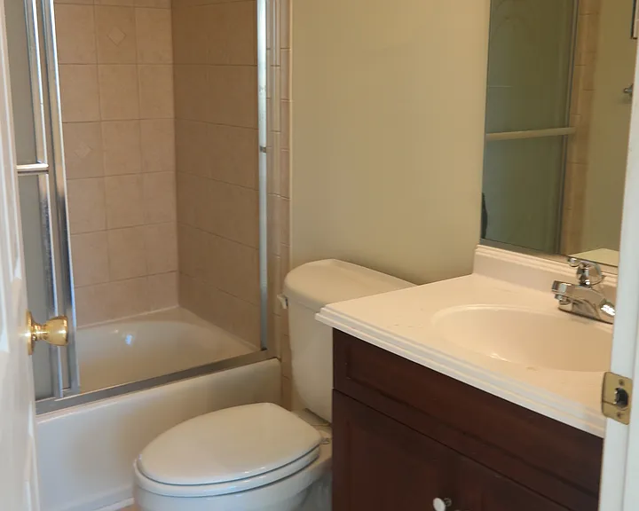 132 N Linwood Ave — Photo 15