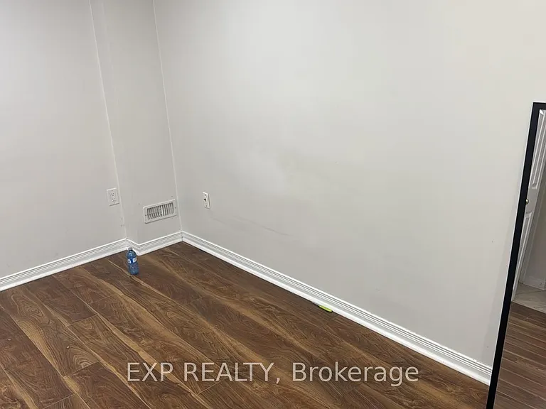 99 Rollingwood Dr — Photo 3