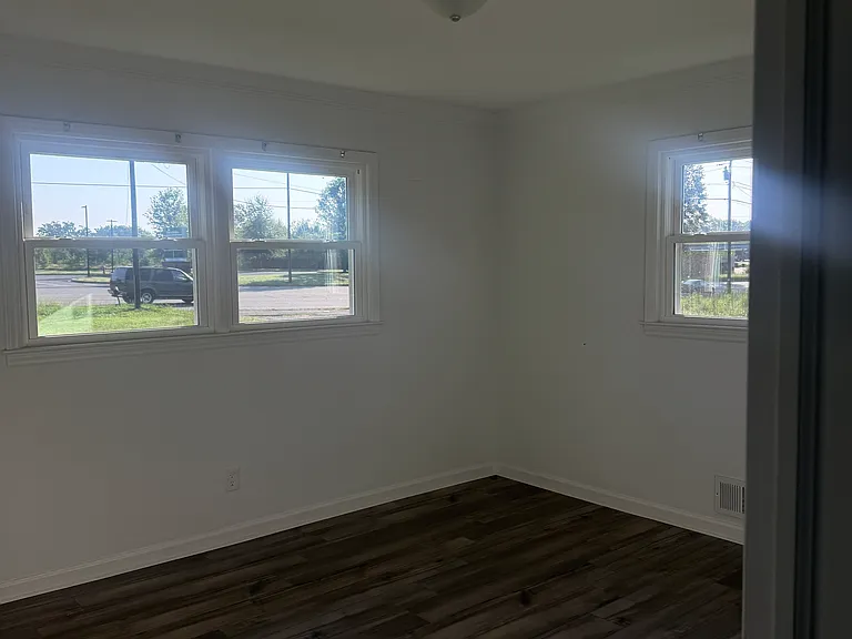 1517 Boiling Springs Rd — Photo 10