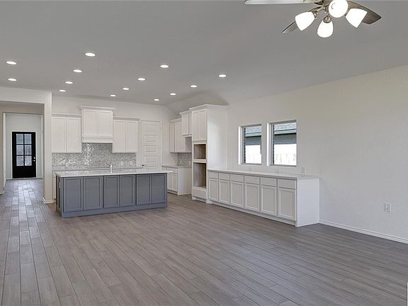 3rd image of 10126 Mitra Way