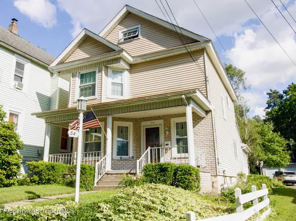 54 1/2 Canaan St, Carbondale, PA 18407