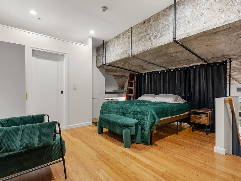 156 Porter St #309 — Photo 8