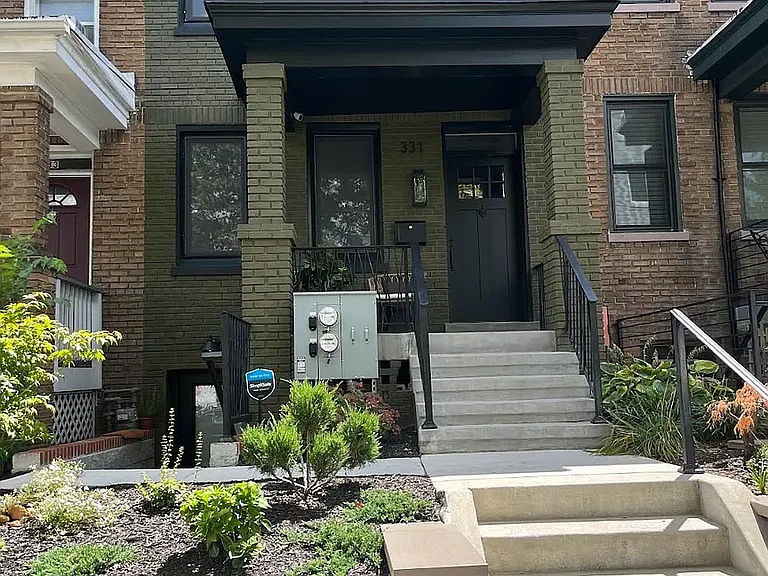 331 W St NE #BASEMENT — Photo 12