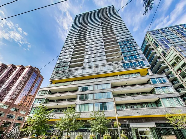 8 Charlotte St, Toronto, ON