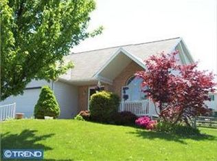 108 Hill Rd, Blandon, PA 19510