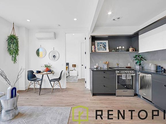 4th image of 2175 Bergen St #5G