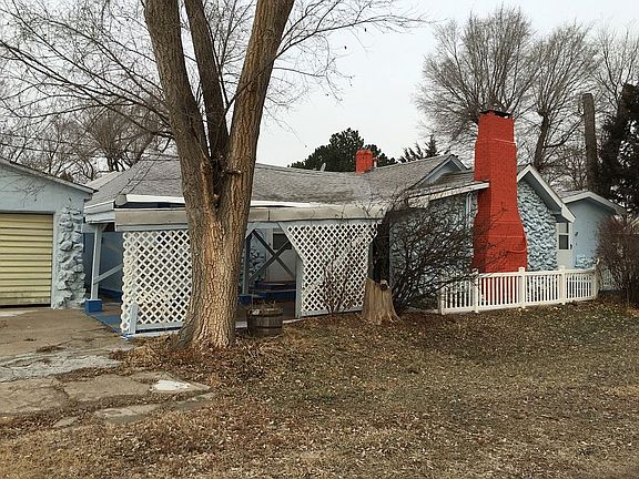 4th image of 1121 O St