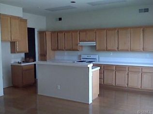 6689 Logan Ave, Fontana, CA 92336