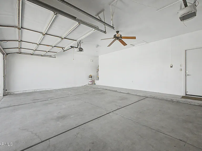 22516 N 68th Dr — Photo 36