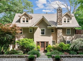 18 Ball Rd, Mountain Lakes, NJ 07046
