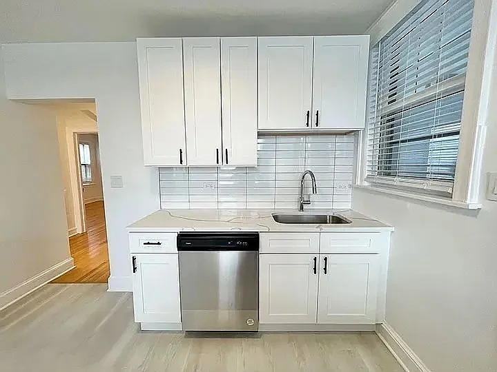 5801 N Richmond St #1 — Photo 10