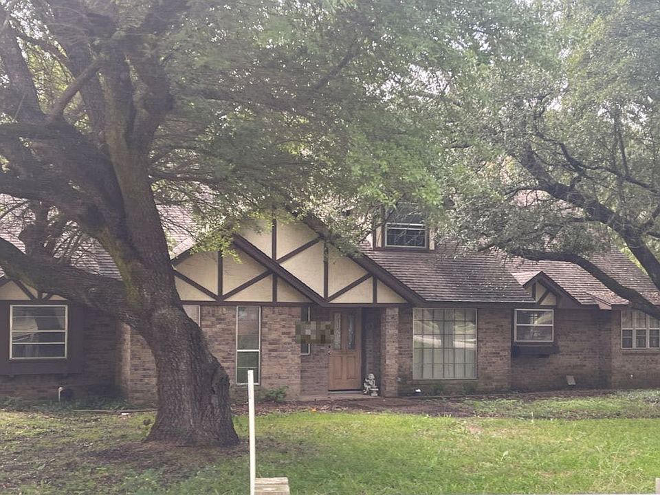 1st image of 112 Forest Brook Dr