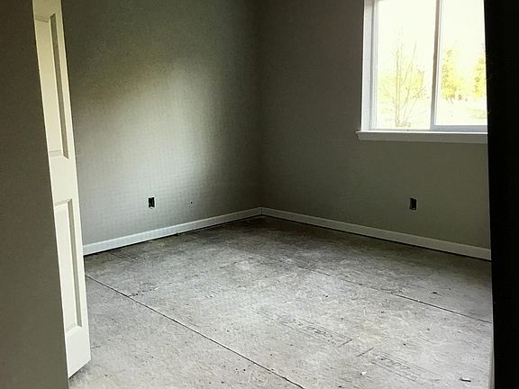 5th image of 14319 To 14321 104th Ave