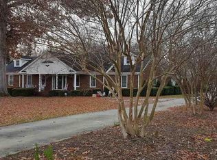 1300 E Cumberland St, Dunn, NC 28334