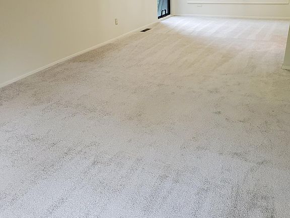 3rd image of 1425 154th Ave NE APT B402