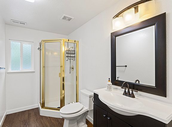 5th image of 14506 NE 184th Pl