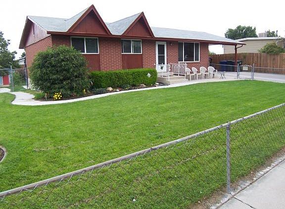 3rd image of 3916 W Mooregate Ave