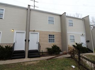 2 1/2 Poplar St APT 7, Elmwood Place, OH 45216