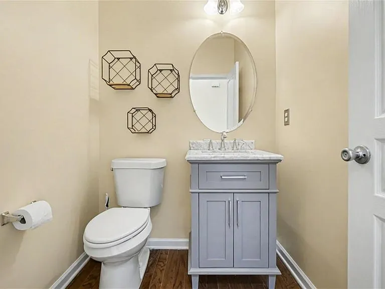 348 Darbys Run Ct — Photo 11