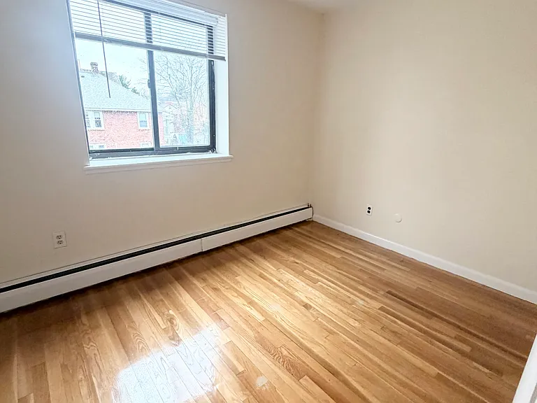 122A Dustin St #21A — Photo 8