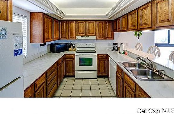 5th image of 15123 Captiva Dr #201