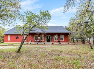 146 County Road 2250, Valley View, TX 76272