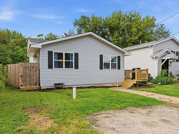 3rd image of 23507 127th PLACE