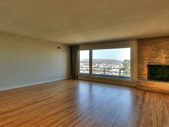 5th image of 33 Lupine Ave