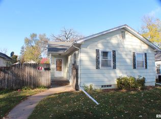 3010 Dubuque St, Davenport, IA 52803