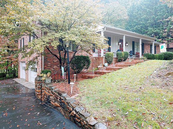 3rd image of 5237 Archer Dr