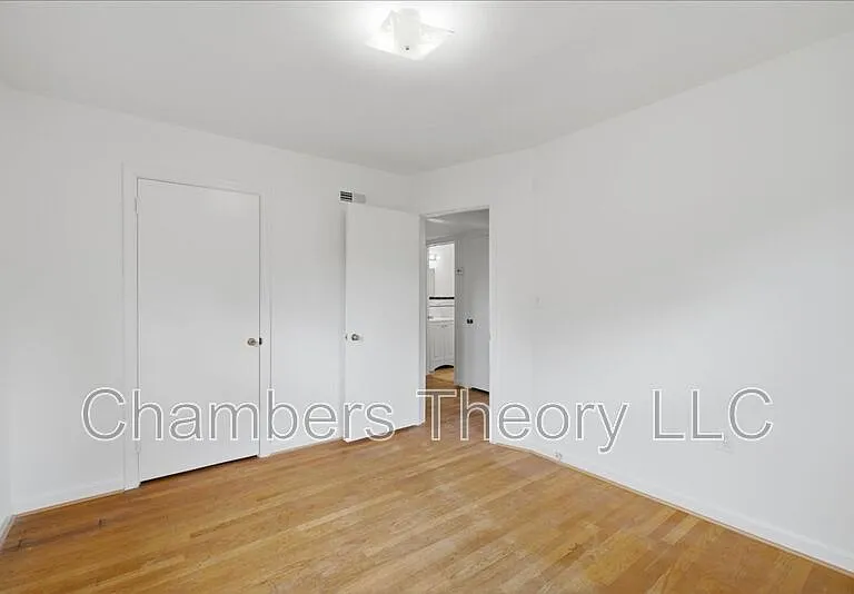 130 S 29th St #1 — Photo 17