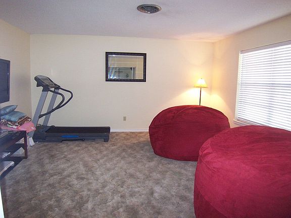 4th image of 1515 Ulex Ave