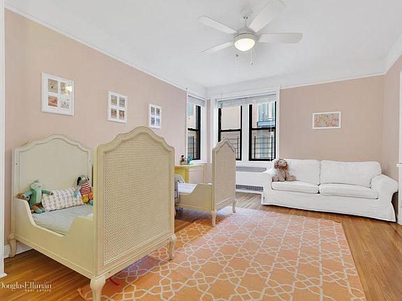 5th image of 81 Ocean Pkwy APT 4J