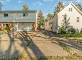 222 N Hampton St, Bay City, MI 48708