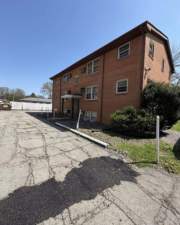 3053 Hadley Ave #5