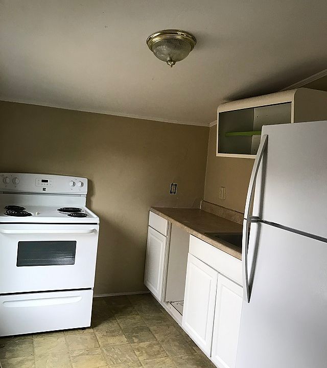 1st image of 38 E Franklin St APT 5
