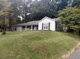 827 Lake Rd, Dyersburg, TN 38024