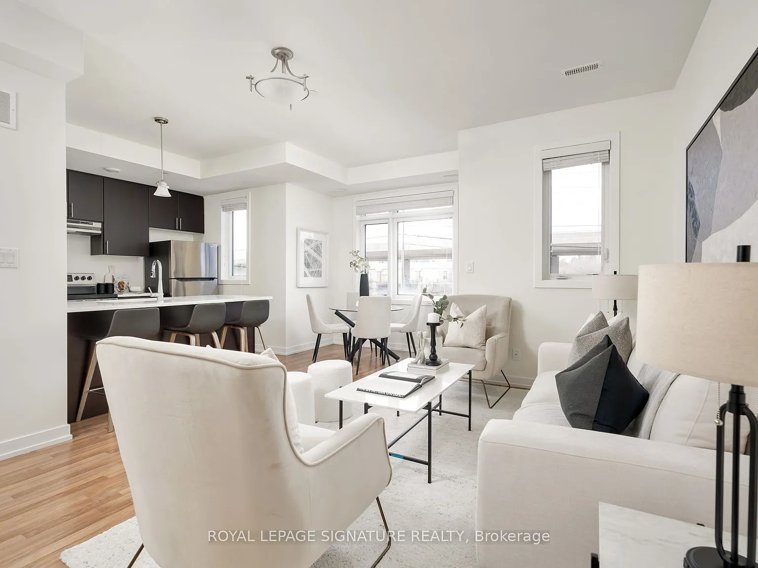 2 bed, $2,950 — Photo 1