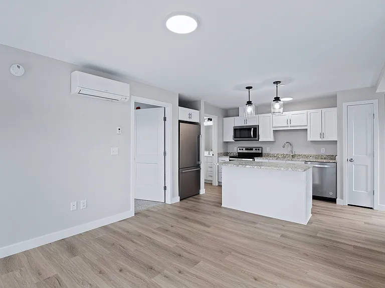 28 Hackamore Ave — Photo 15