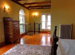 68 Pelham St #2, Newport, RI 02840