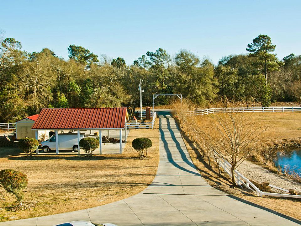 10110 Coast Guard Rd, Emerald Isle, NC 28594 Zillow